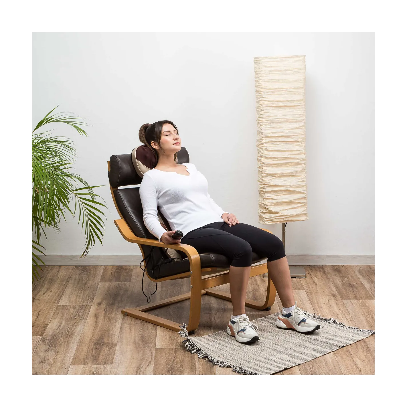 MANTRA® Shiatsu massage and kneading backrest (model 2021)